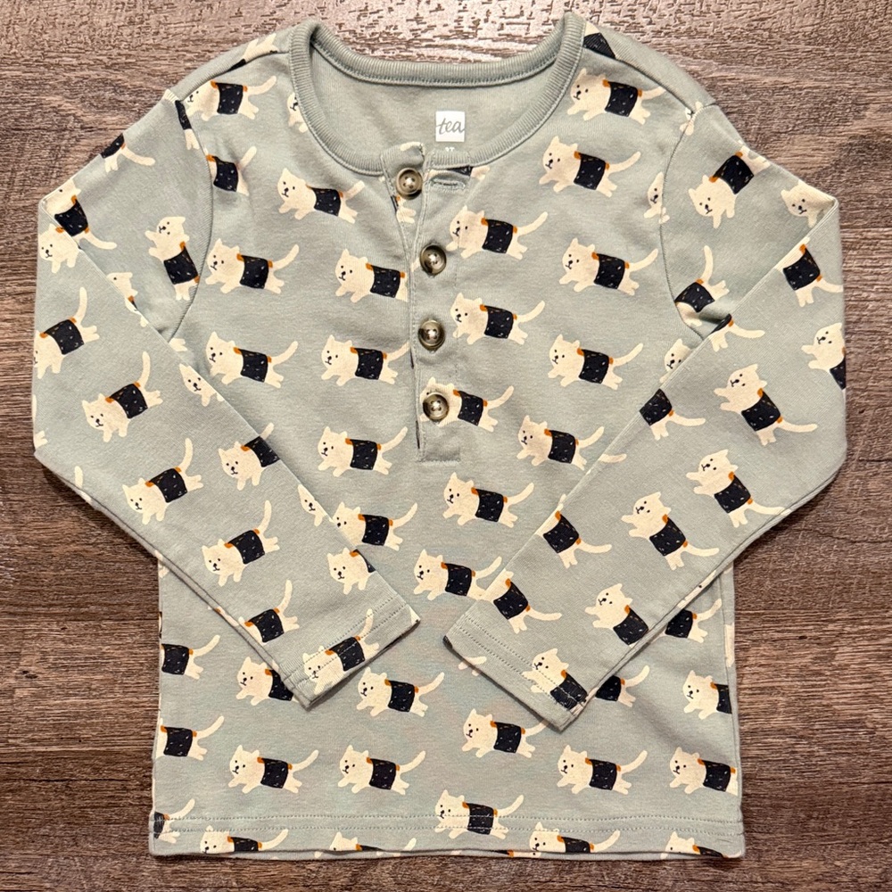 Tea Collection 100% Cotton Long Sleeve Henley in “Sushi Cat” Print